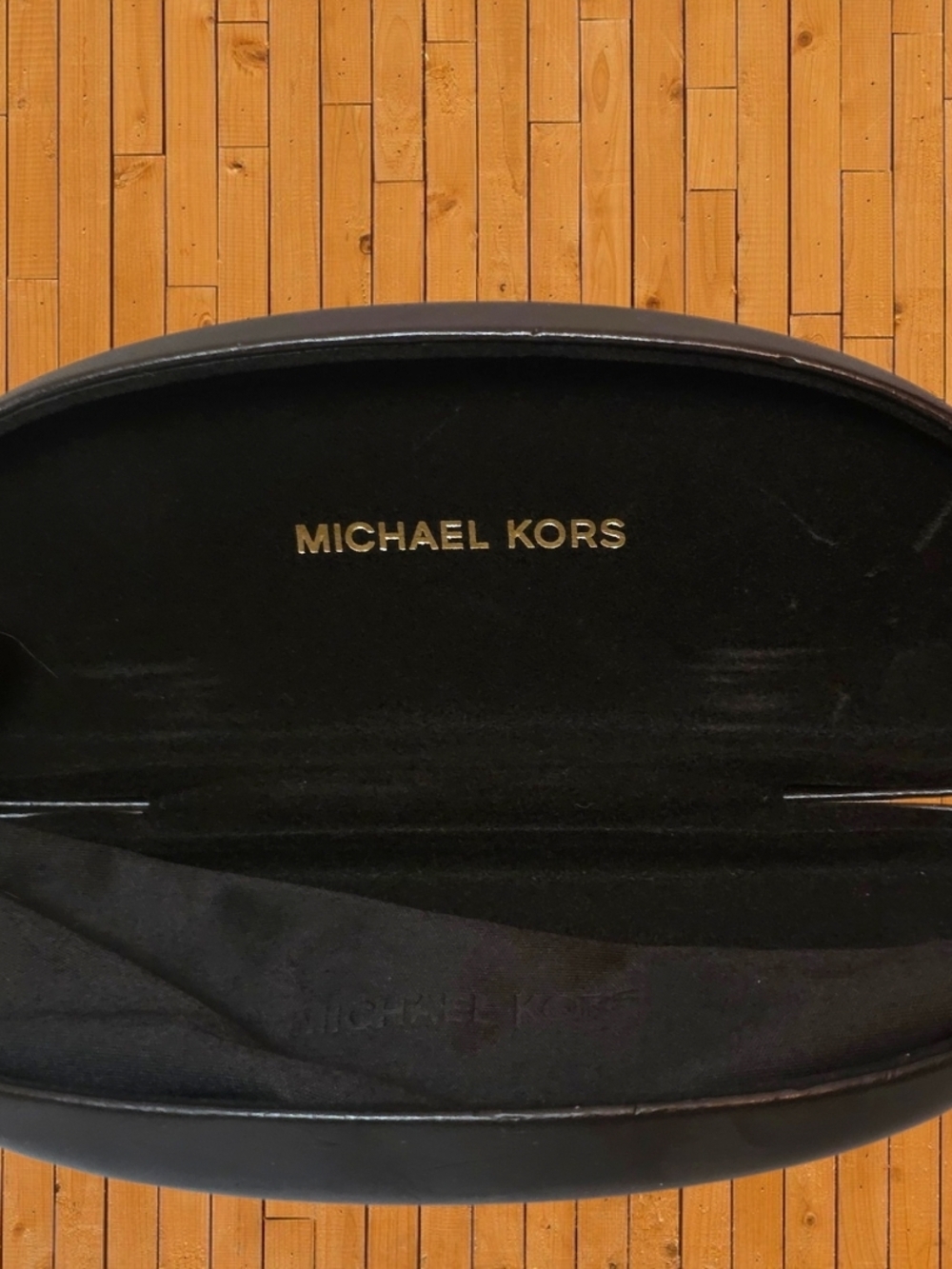 Michael Kors Eyeglass Case Dark Brown Hard Shell Sunglasses Case Logo Leather - Picture 4 of 7